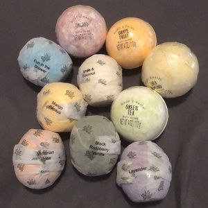 Ten Bathbombs